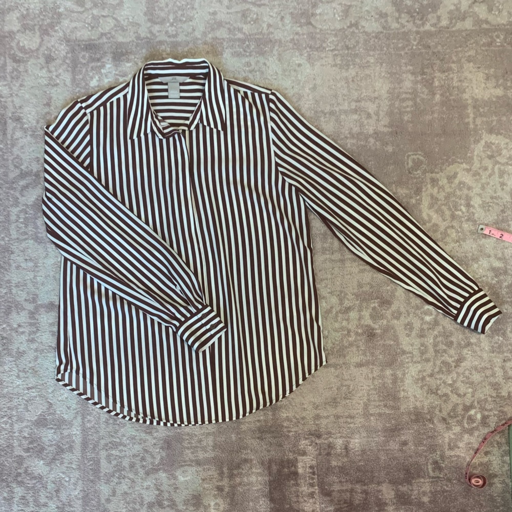Like New Long Sleeve Striped Maroon Button Down